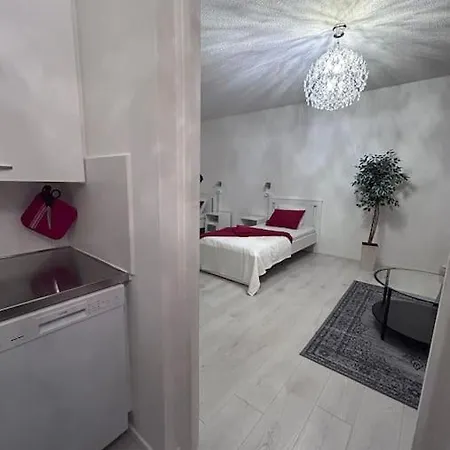 Bluesolarpearl R - Vaihtoehto Majoittumiselle